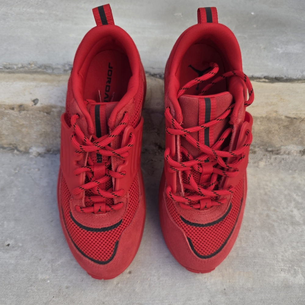 Nike Air Jordan Trunner O/S Shoes University Red Black IB3722-600 Men's Sz 10 - Picture 2 of 7